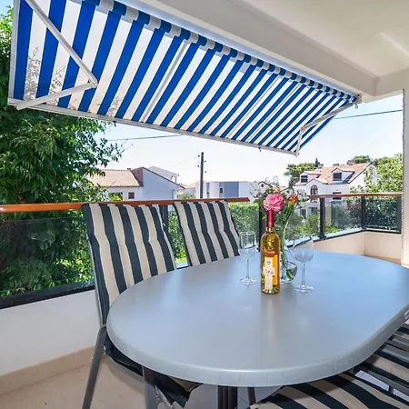 Violett Appartement *