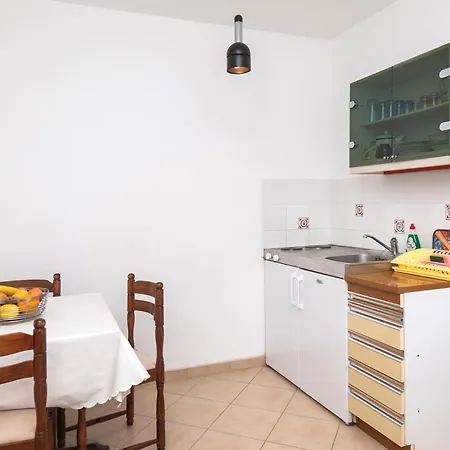 Apartment Violett