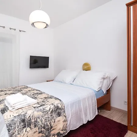 Διαμέρισμα Violett *